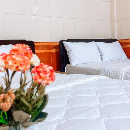 Hong Ha Guest House Hue Exterior photo