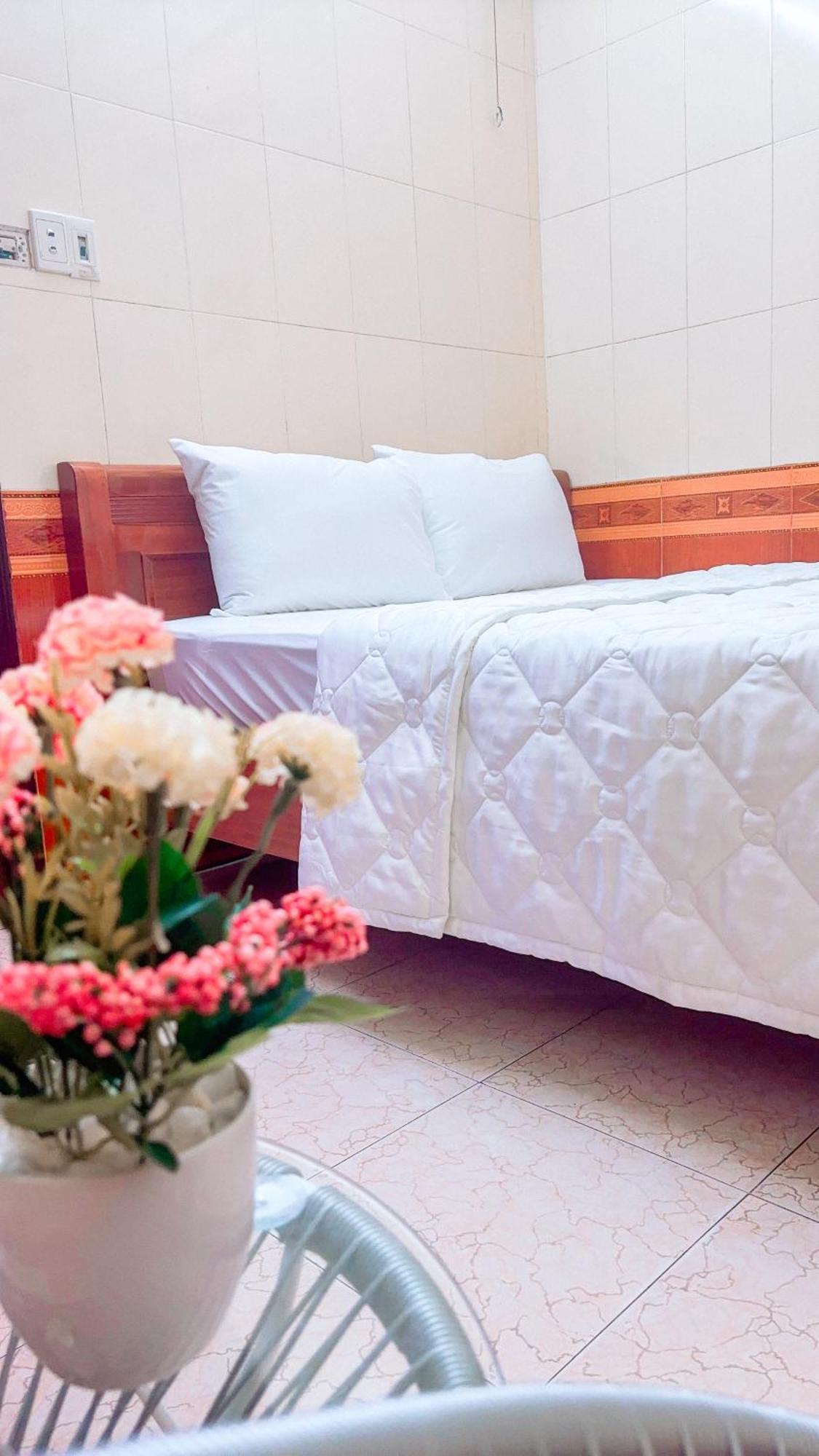 Hong Ha Guest House Hue Exterior photo